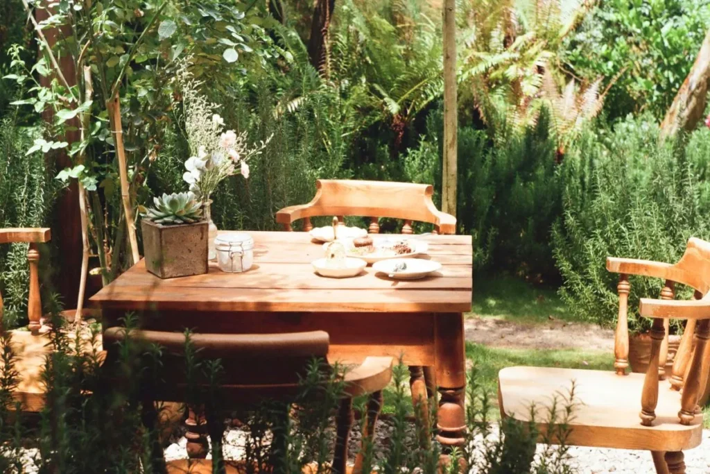 Jak stworzyć magiczny kącik w ogrodzie - 7 trików, których nie znasz - Miniaturka